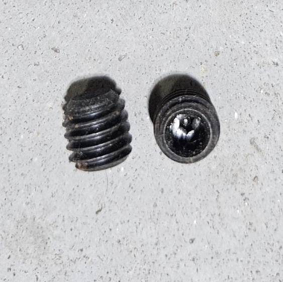 kalkoen stobjes rubber of metaal